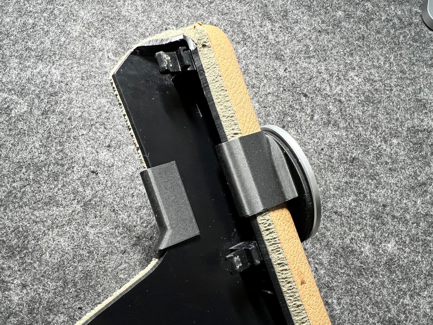 Phone Mount for Porsche 911 / 997 / 987 Boxster and Cayman — MagSafe Mount