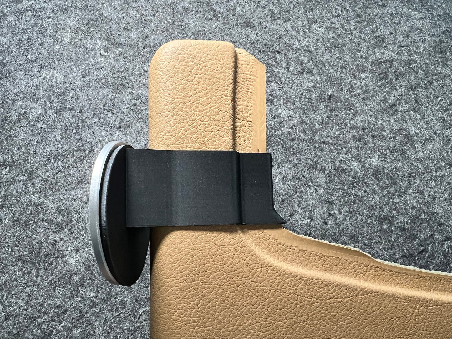 Phone Mount for Porsche 911 / 997 / 987 Boxster and Cayman — MagSafe Mount