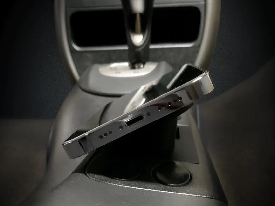 Porsche 911 / 996 / Boxster 986 — Ash Tray MagSafe Phone Mount